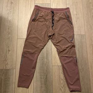 Nike men’s running pants size large